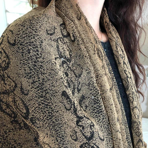 Solddd Outtt - Picture 5 of 8